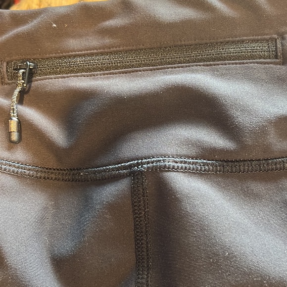 Lululemon running reflective tights size 4 - Picture 6 of 7